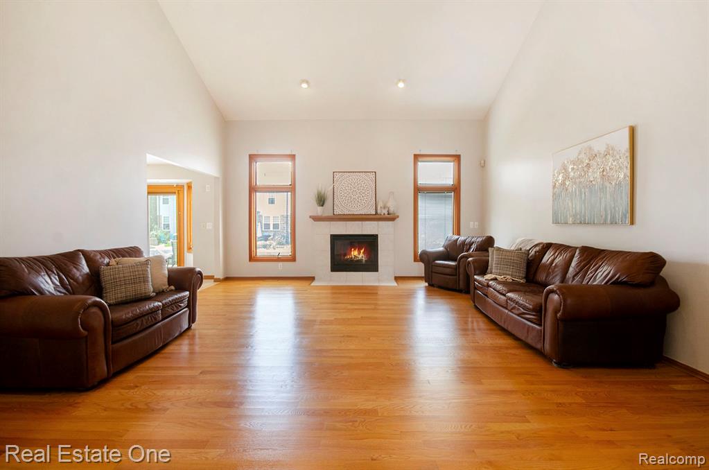 54149 Acadia Drive, Macomb, MI 48042 — Photo 11
