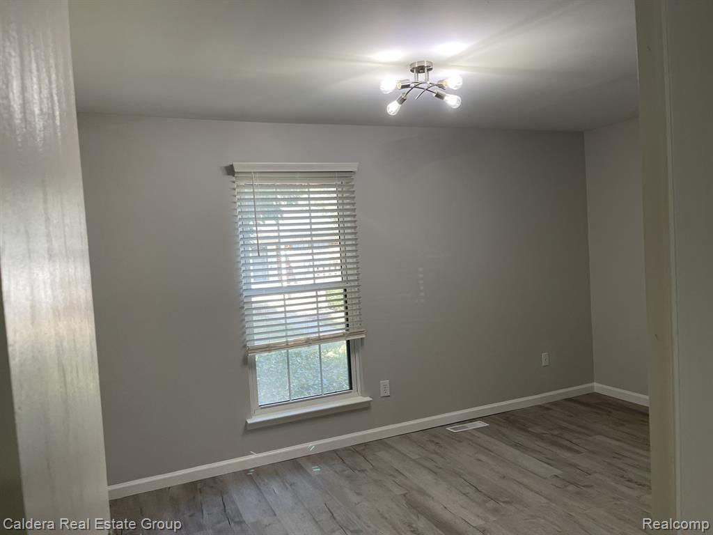 39563 Heatherheath Drive, Clinton Twp, MI 48038 — Photo 10