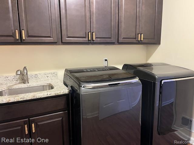 7453 Pepper Creek, West Bloomfield, MI — Photo 13