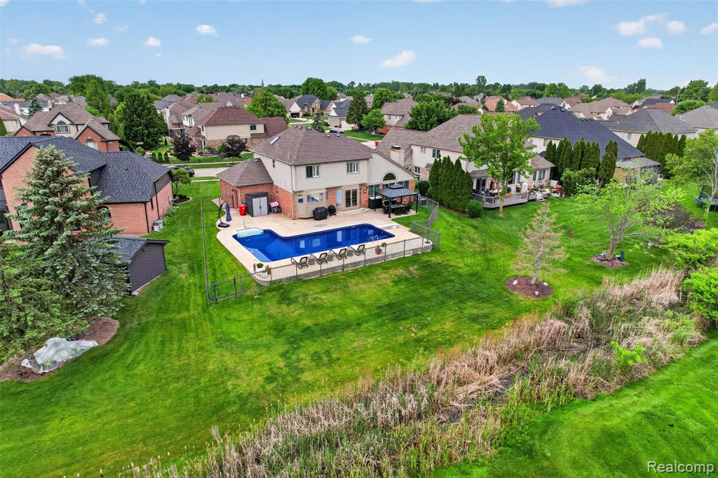 46582 Middle Brook Drive, Macomb, MI 48044 — Photo 30