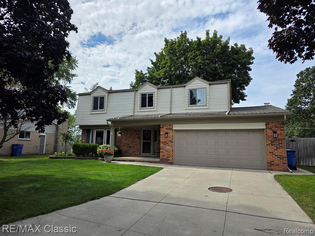 29443 W Nottingham Circle, Warren, MI 48092