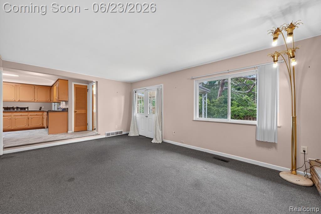 29101 Campbell Drive, Warren, MI 48093 — Photo 14