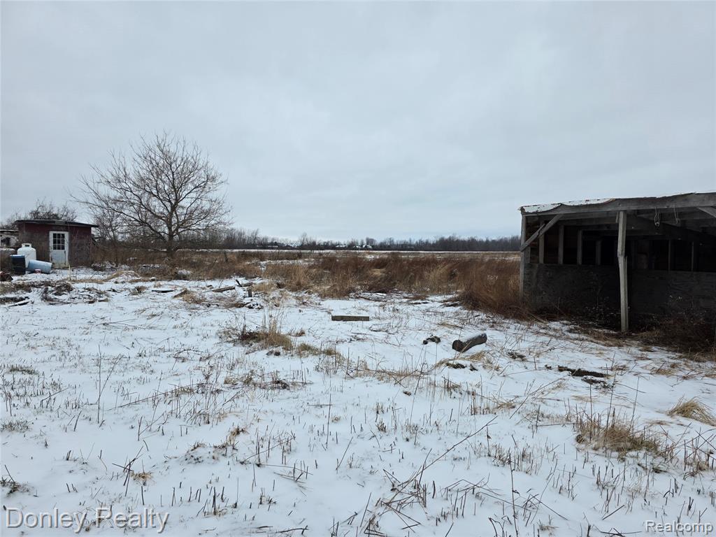 3270 Galbraith Line Road, Brown, MI 48416 — Photo 32