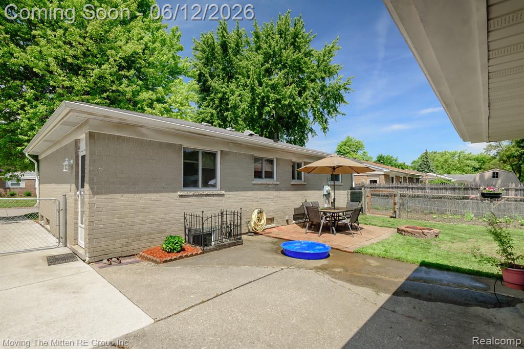 9853 Hamilton Street, Belleville, MI 48111 — Photo 38