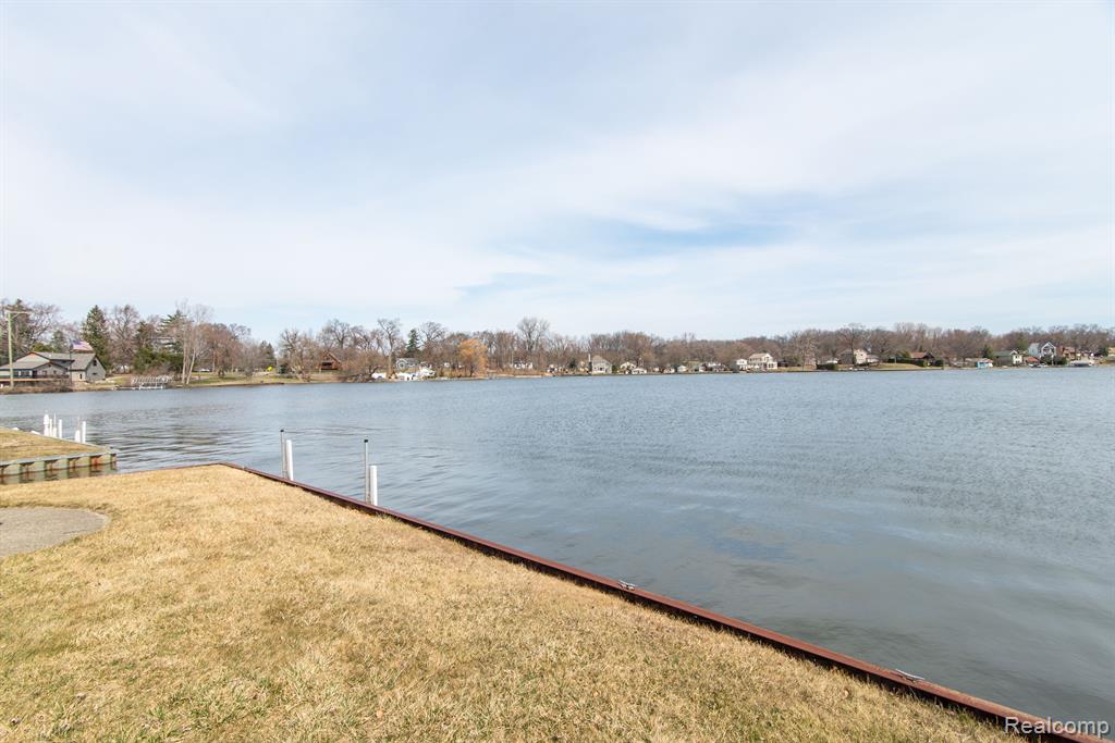 4266 Flynn, Highland, MI 48356 — Photo 25