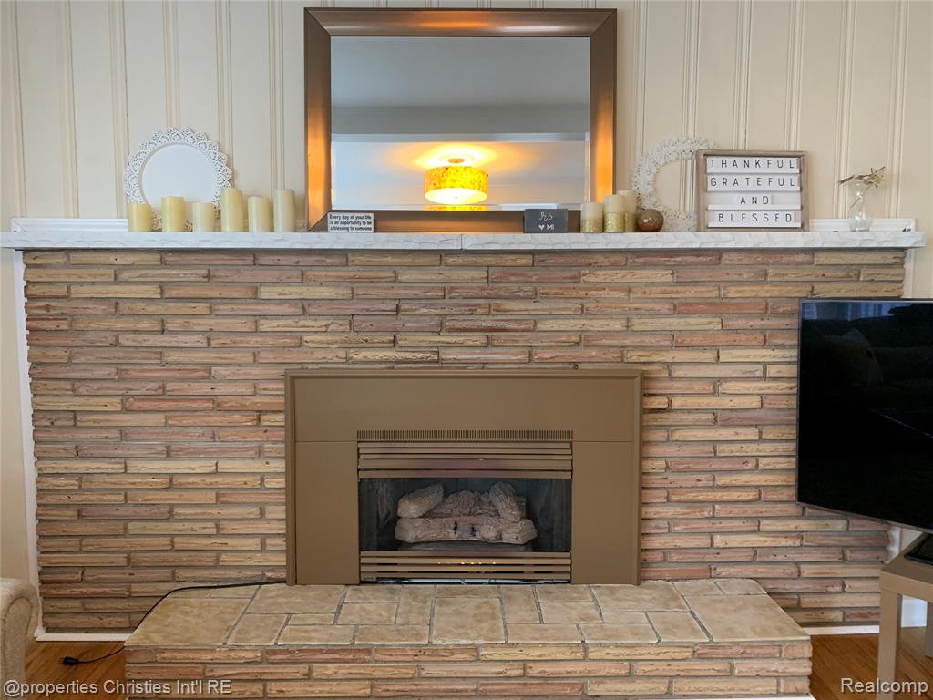 708 S Minerva Avenue, Royal Oak, MI 48067 — Photo 19