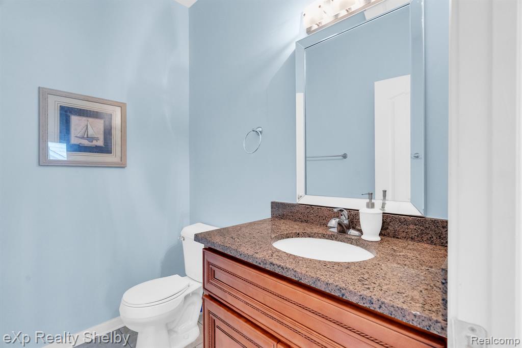 24986 Murray Street, Harrison Township, MI — Photo 39