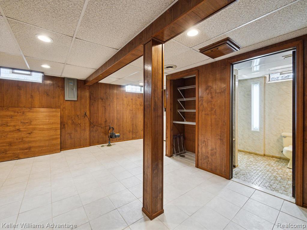 4217 MCKINLEY Street, Dearborn Heights, MI 48125 — Photo 26