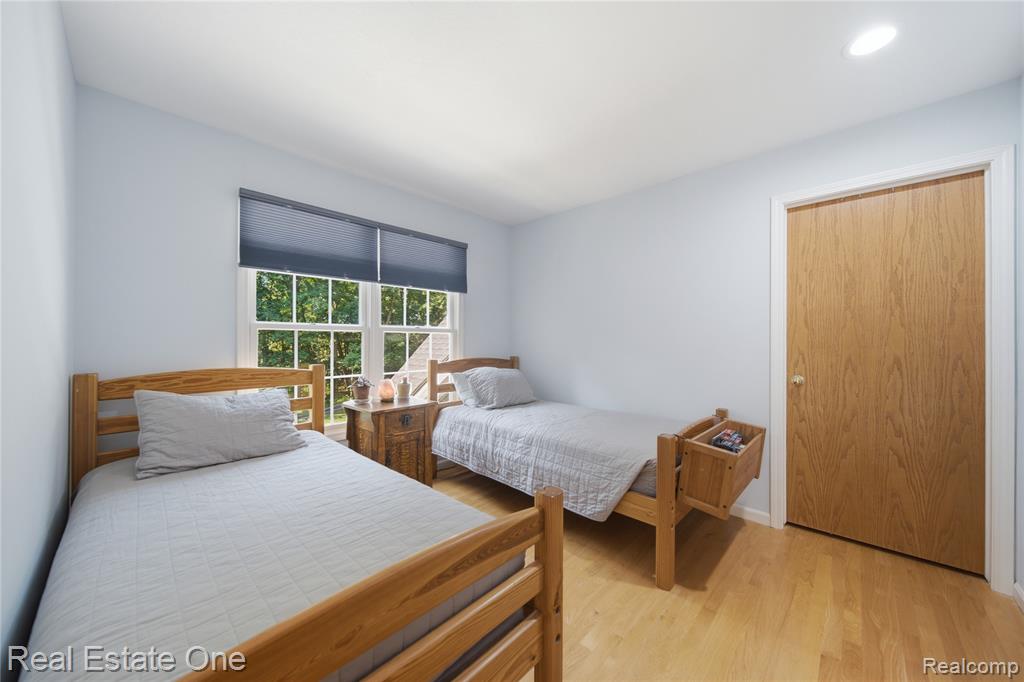 8450 Merrill Road, Whitmore Lake, MI 48189 — Photo 24