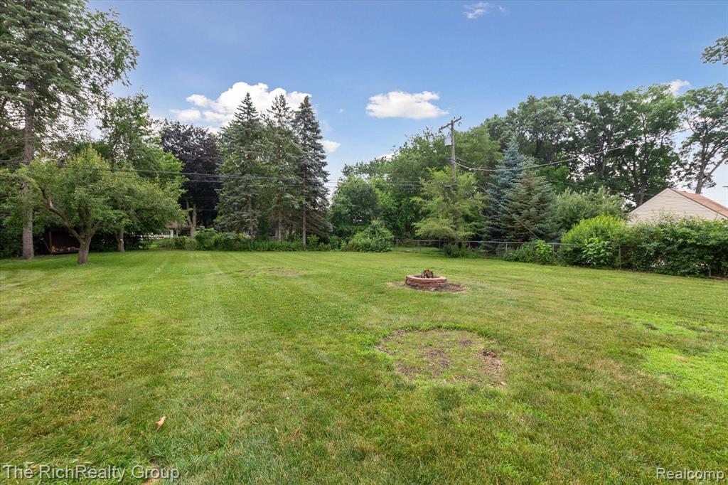 9670 Gold Arbor Road, Plymouth, MI 48170 — Photo 30
