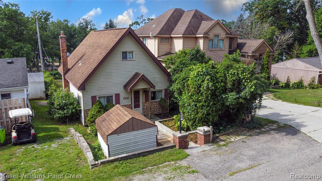 6903 Dandison Boulevard, West Bloomfield, MI 48324 — Photo 2