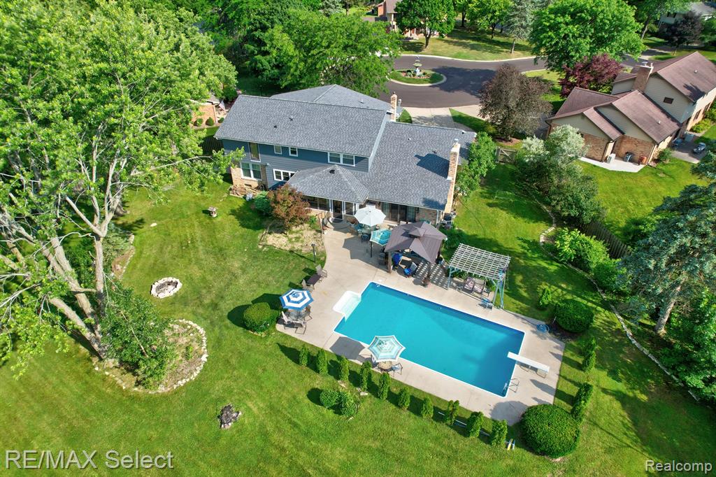 6181 Kings Scepter Court, Grand Blanc, MI 48439 — Photo 9