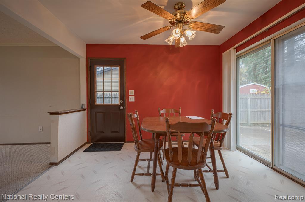 47445 DEQUINDRE Road, Rochester Hills, MI 48307 — Photo 9