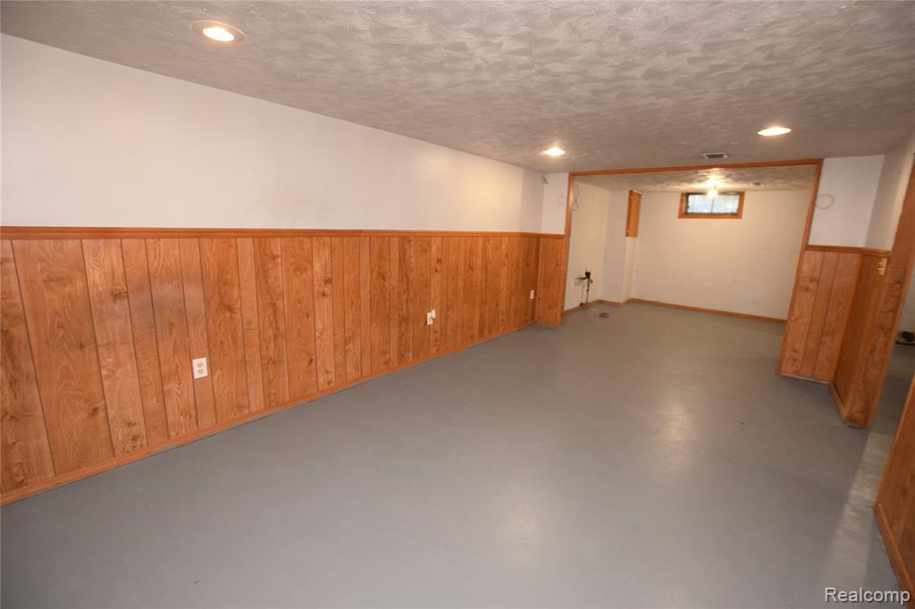 609 W Marengo Avenue, Flint, MI 48505 — Photo 10