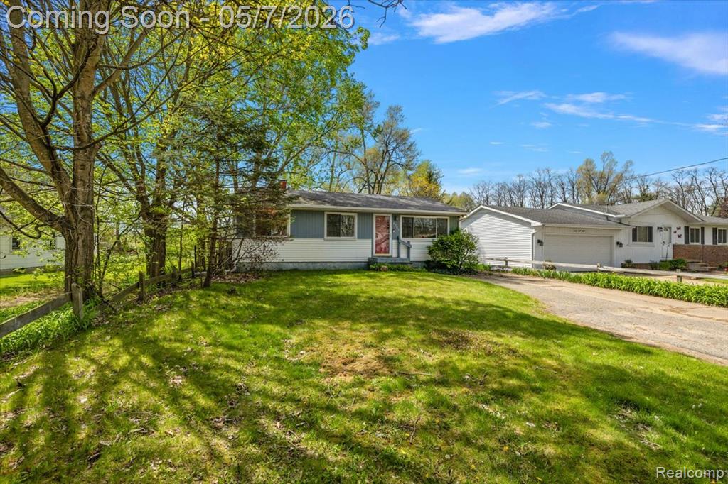 2795 Woodbury Street, Walled Lake, MI 48390 — Photo 36