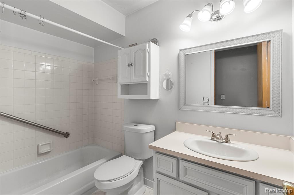 5419 DUKE CT, Warren, MI 48091 — Photo 21