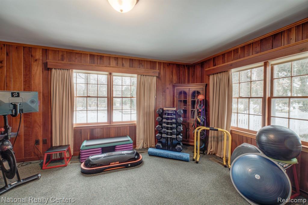 645 ARLINGTON Street, Birmingham, MI 48009 — Photo 17