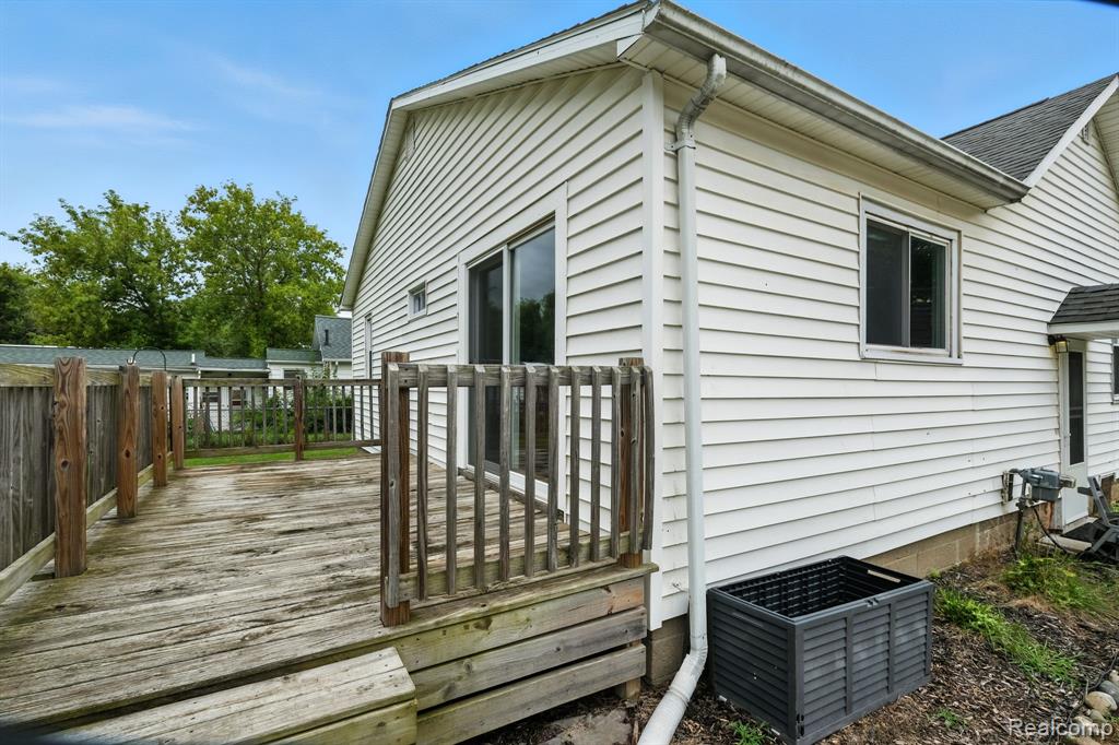 8093 Crapo Street, Swartz Creek, MI 48473 — Photo 20