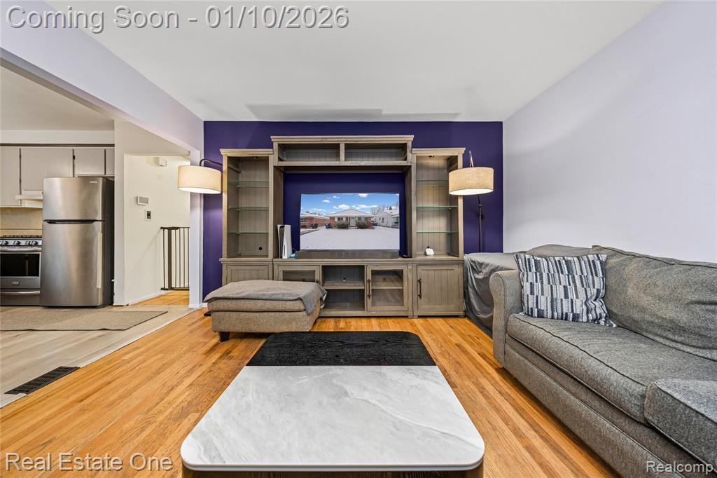 7349 GILMAN Street, Westland, MI — Photo 14