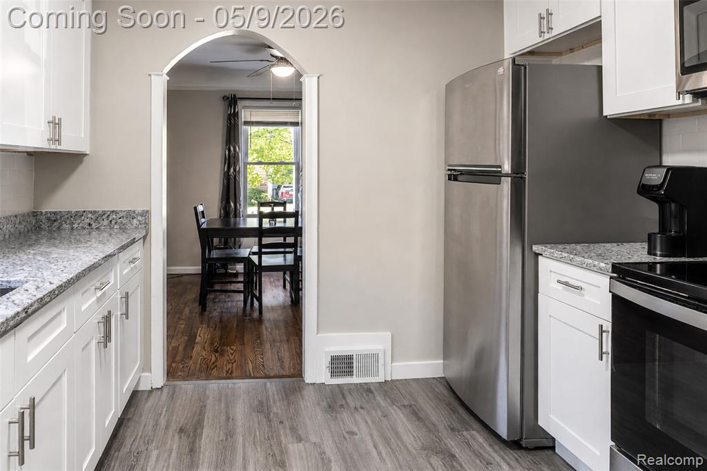 15417 Leona Drive, Redford, MI 48239 — Photo 13