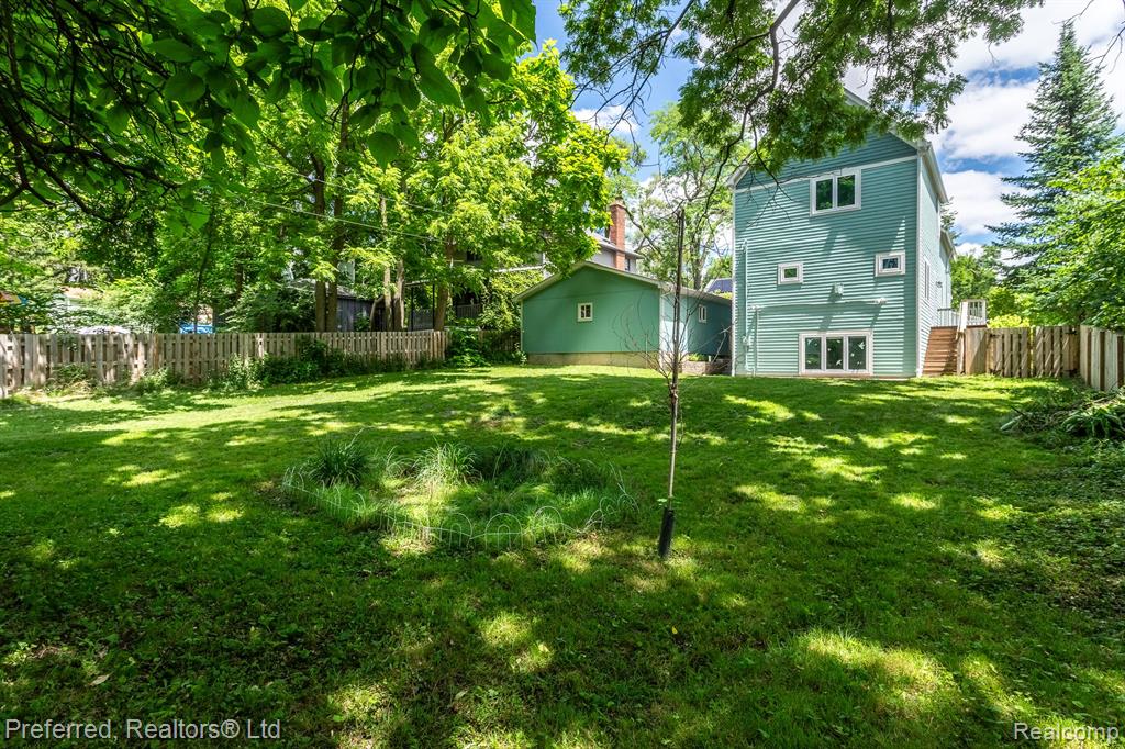 807 MINER Street, Ann Arbor, MI 48103 — Photo 39