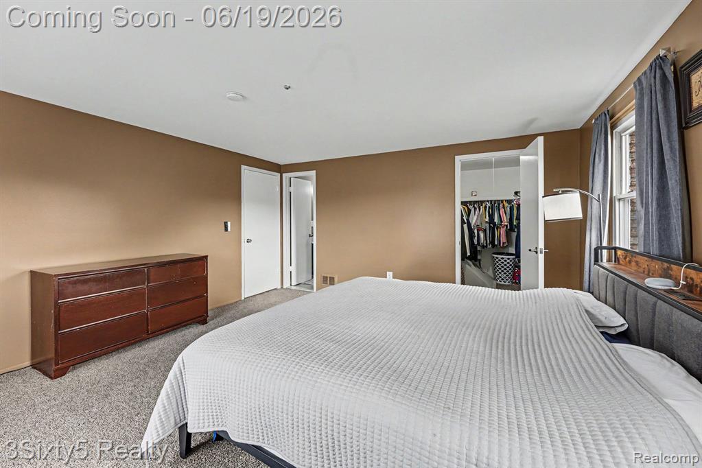 37592 Garden Court, Westland, MI — Photo 15