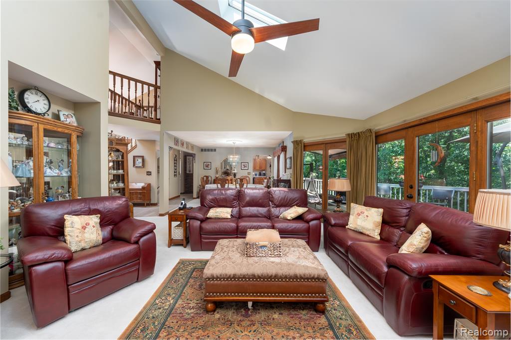 6939 West Ridge Drive, Brighton, MI 48116 — Photo 32