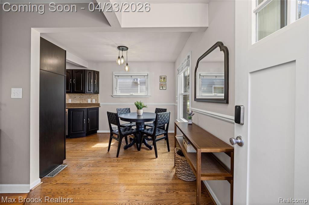 2048 Gardner Avenue, Berkley, MI 48072 — Photo 4