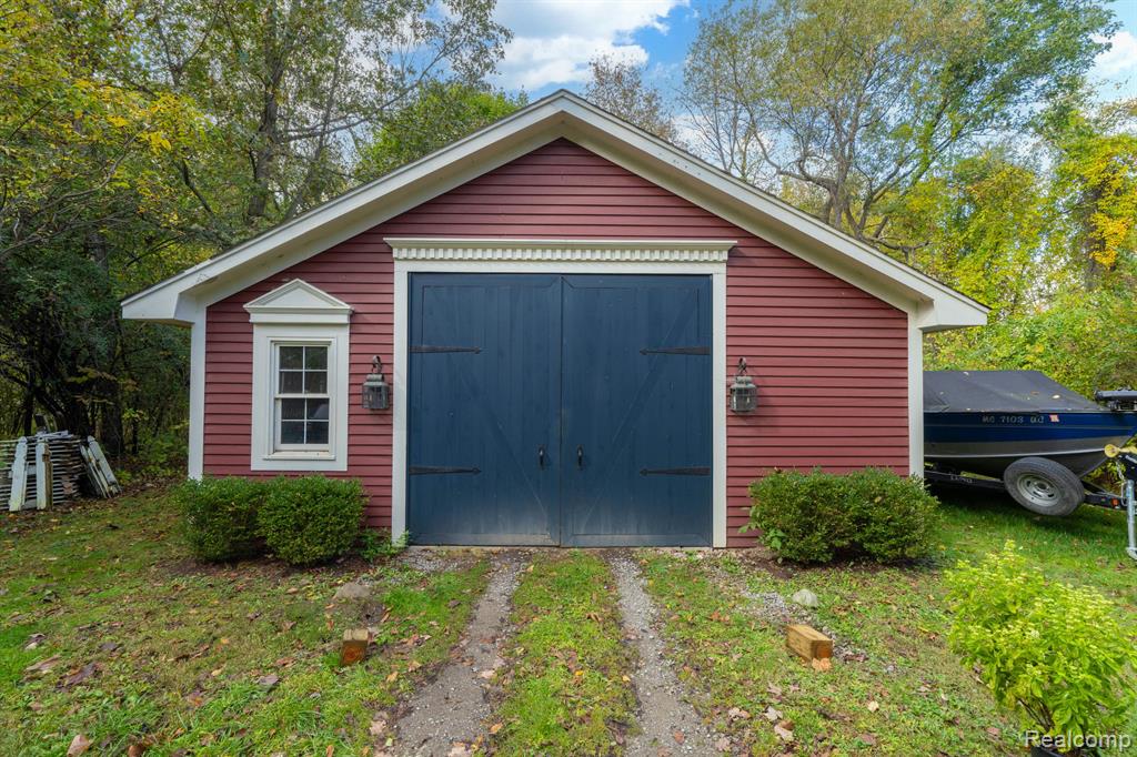 6230 WINKLER MILL Road, Rochester Hills, MI 48306 — Photo 18