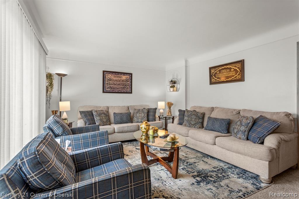 6647 Shadowlawn Street, Dearborn Heights, MI 48127 — Photo 4