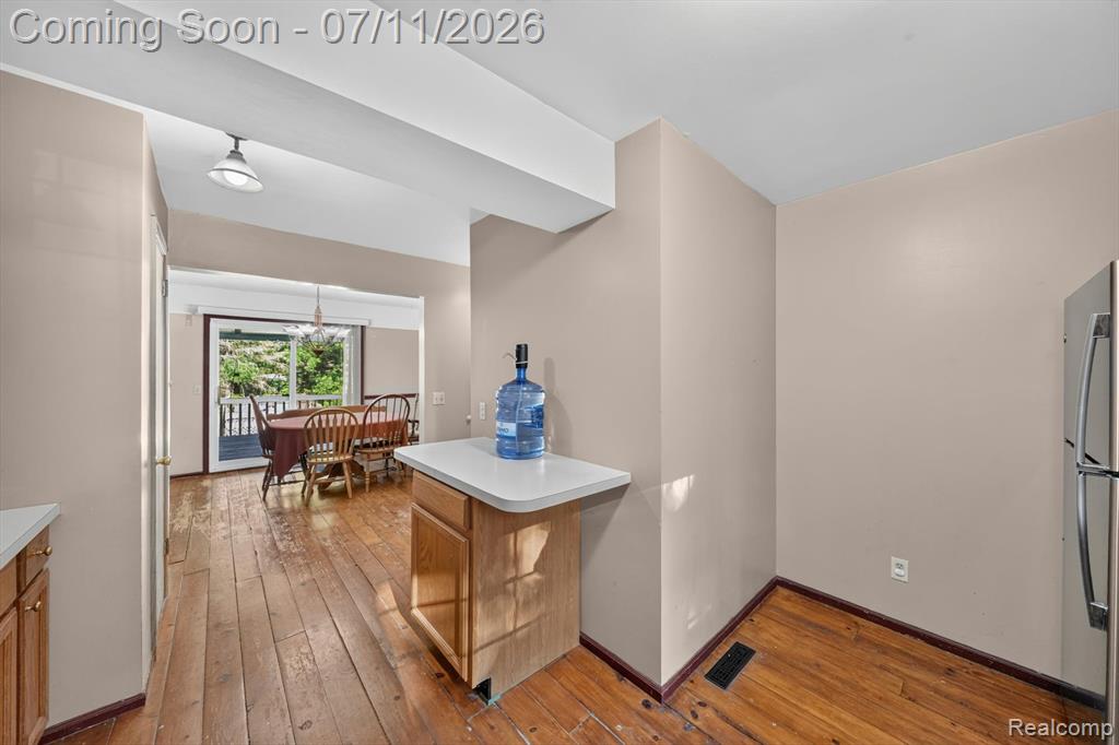 4430 N Center Road, Flint, MI 48506 — Photo 11