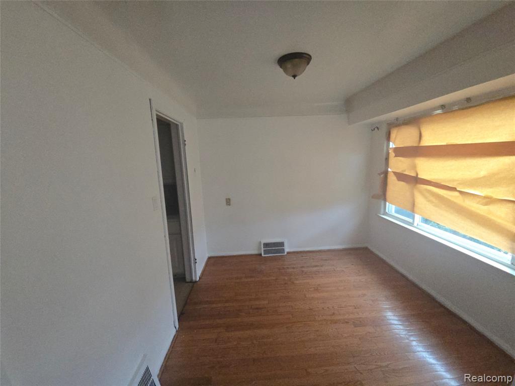 14068 Carlisle Street, Detroit, MI 48205 — Photo 5
