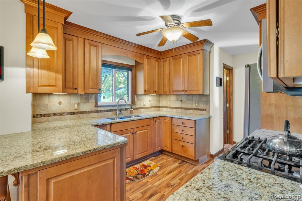 11056 N Irish Road, Otisville, MI 48463 — Photo 18