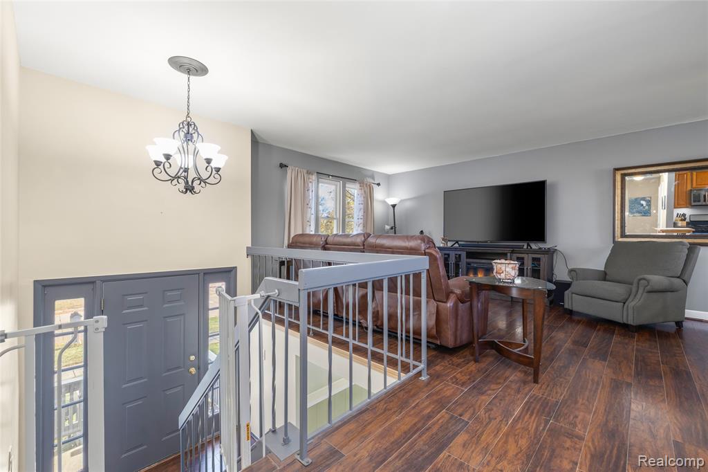 1152 Heritage Drive, Canton, MI 48188 — Photo 5