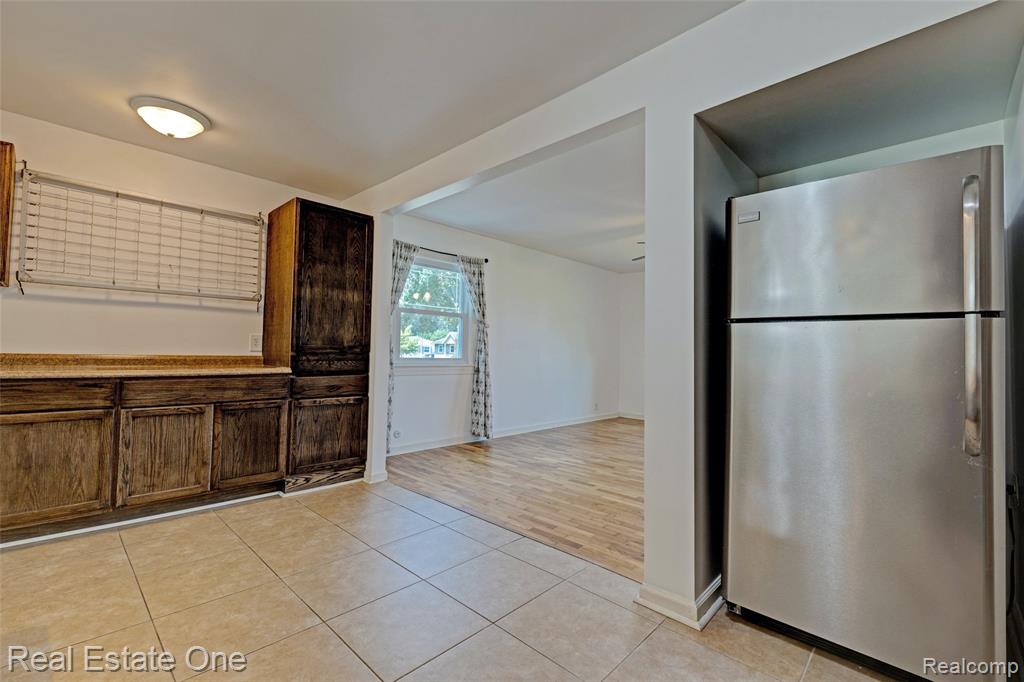 705 Richard Street, Holly, MI 48442 — Photo 9
