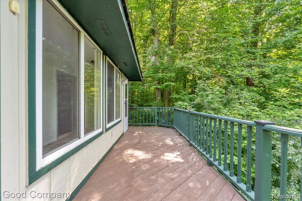 8569 Stonegate Drive, Northville, MI 48168 — Photo 31