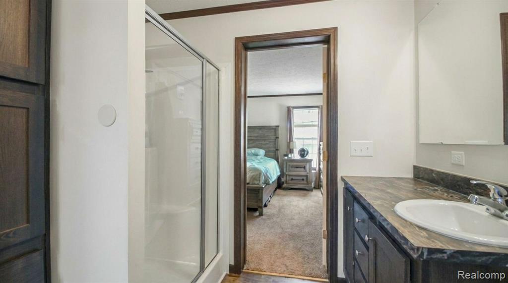 29400 Meadow, Gibraltar, MI — Photo 12