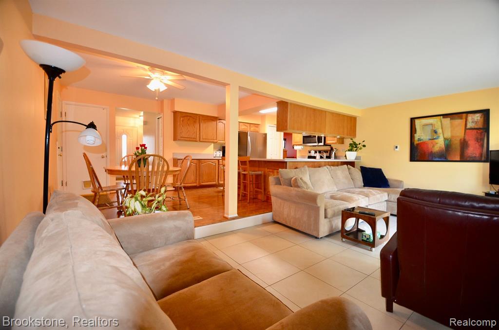 4470 PERRY Road, Grand Blanc, MI 48439 — Photo 25