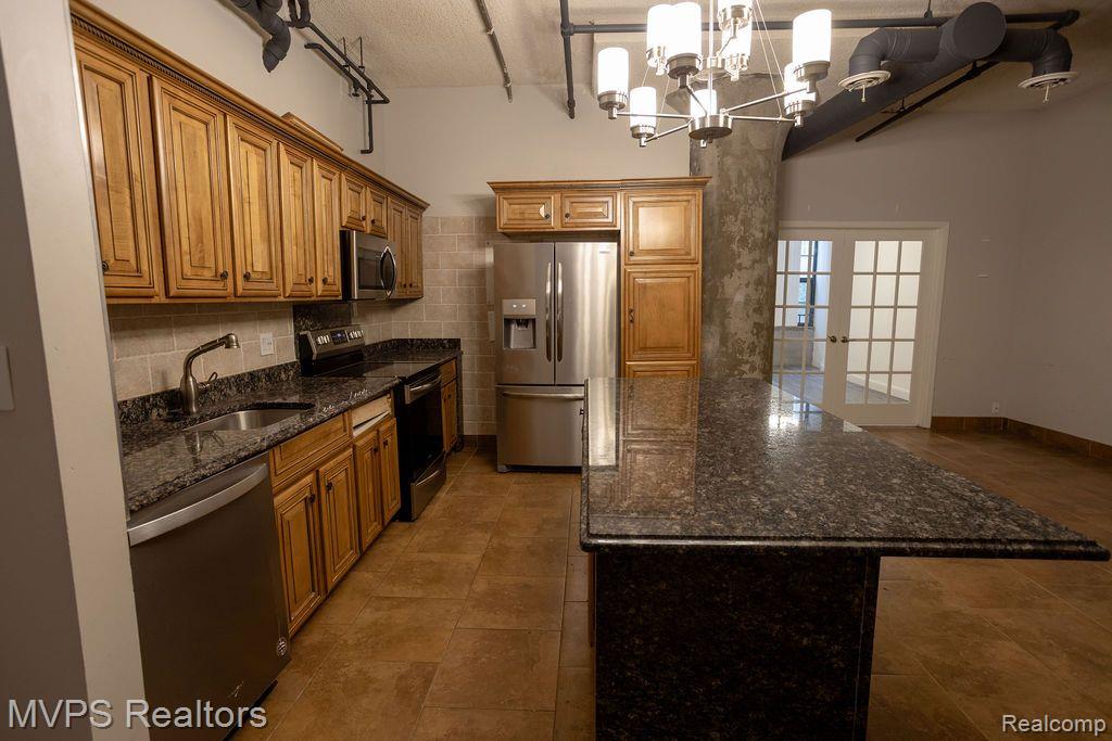 6533 E JEFFERSON Avenue, 137, Detroit, MI 48207 — Photo 5