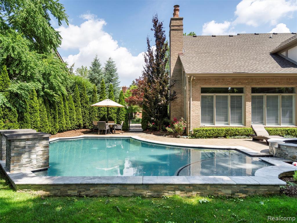 5657 Greenhill Drive, Troy, MI 48098 — Photo 68