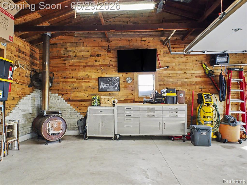 5499 Robin Drive, Grand Blanc, MI 48439 — Photo 20