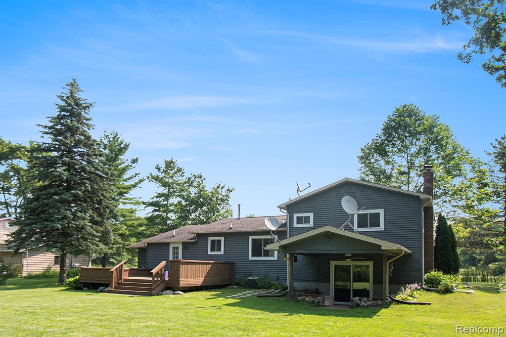 6269 N Webster Road, Flint, MI 48504 — Photo 11