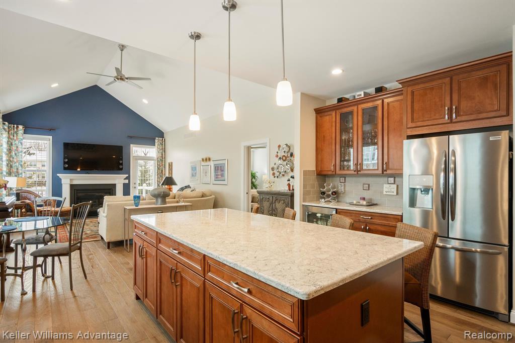 42741 CARDINAL Way, Novi, MI — Photo 3