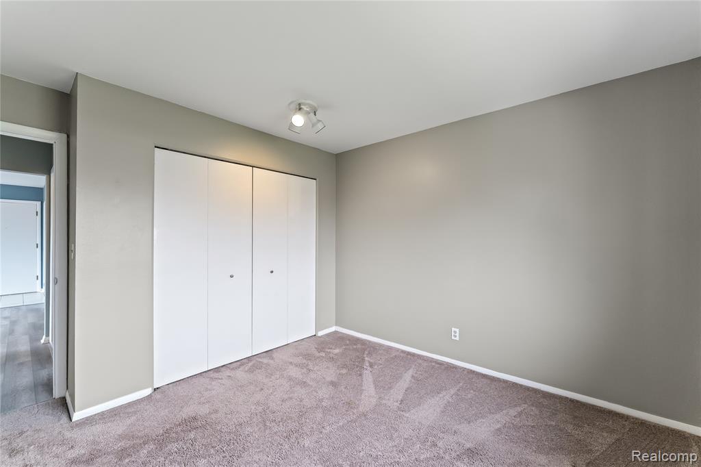 801 Plate Street, Rochester, MI 48307 — Photo 14