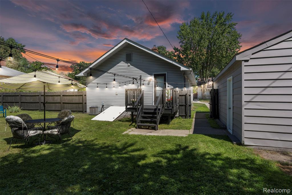 8431 Roseland Court, Oak Park, MI 48237 — Photo 20