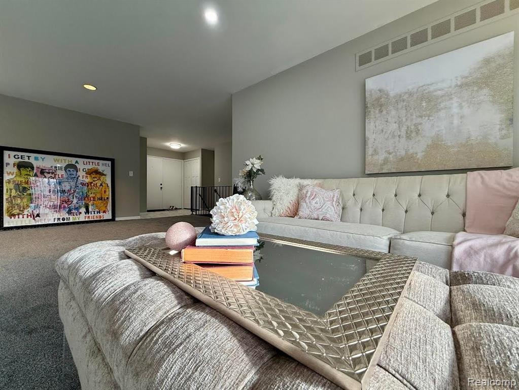27205 CUMBERLAND, Southfield, MI 48033 — Photo 5