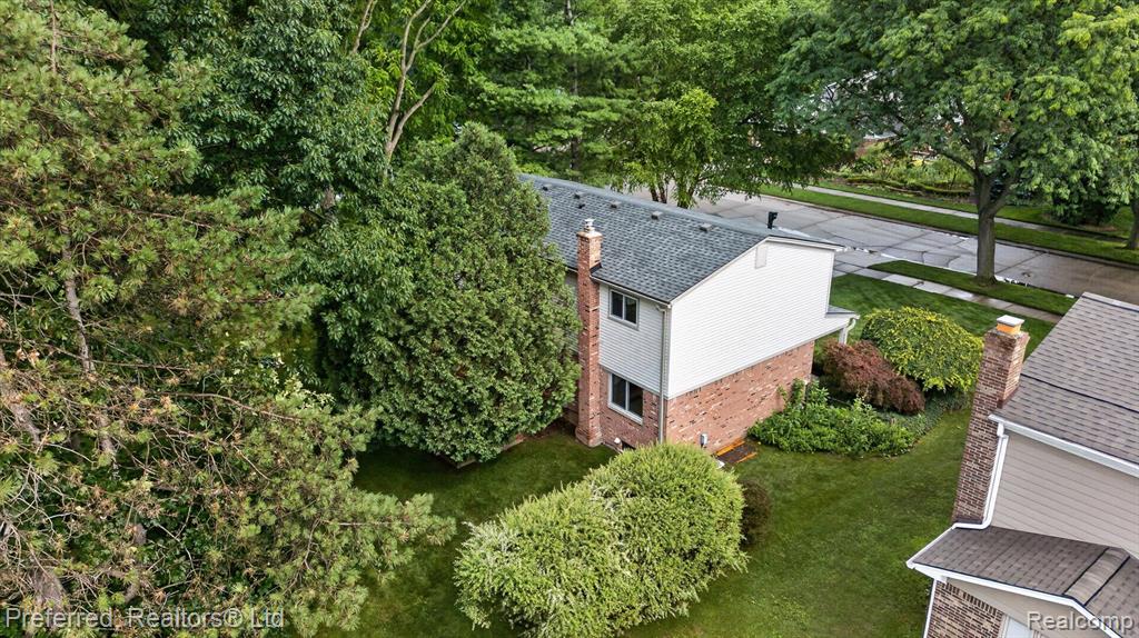 46596 Maidstone Road, Canton, MI 48187 — Photo 55