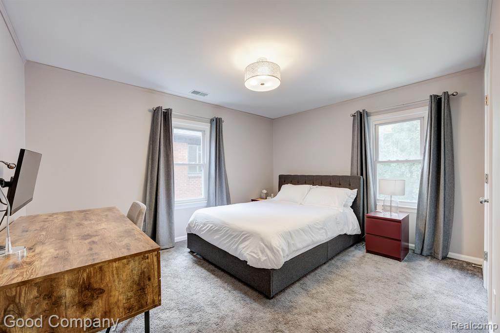 555 W BRECKENRIDGE Street, Ferndale, MI 48220 — Photo 41