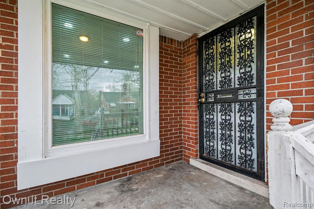 16678 Collingham Drive, Detroit, MI 48205 — Photo 4