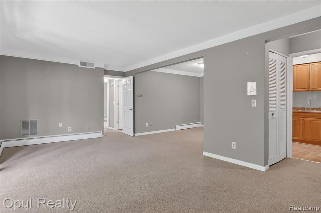 1237 Island Drive, 203, Ann Arbor, MI 48105 — Photo 15
